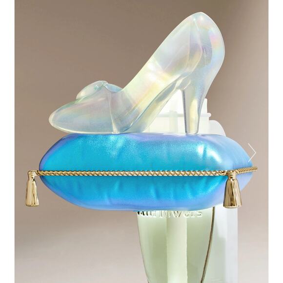 Bath and body works Cinderella Adjustable Wallflowers Scent Control Nightlight - Picture 1 of 1